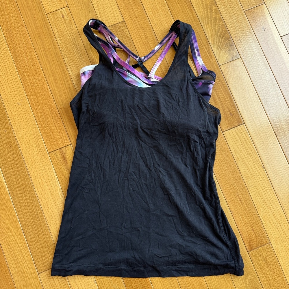 EUC Lululemon Athletica Black and Purple Women's Tank Top with built in bar Sz 6